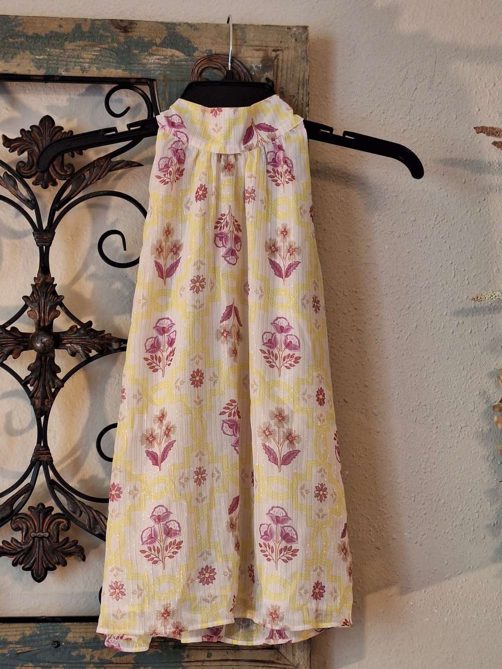 Ann Taylor Cream Maxi Top with Yellow & Pink Floral Print. Size XSP